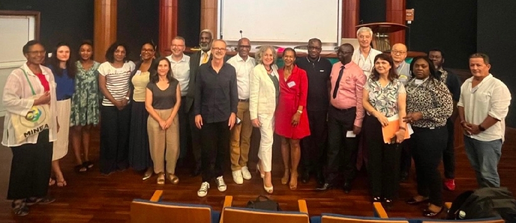 Intervenants au 20ème colloque international de l'AFDECE à Cayenne 20ème colloque international de l'AFDECE à Cayenne